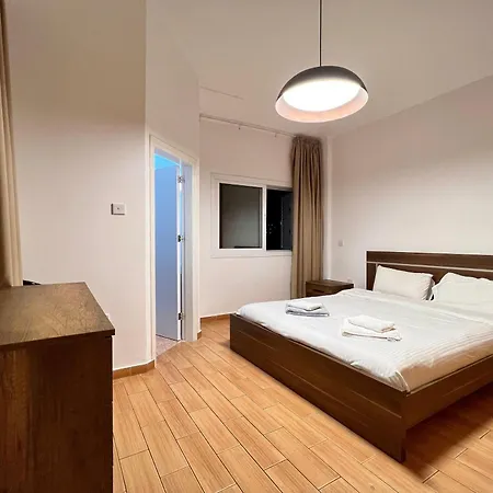 White Star - 100m From Serena Casa vacanze Protaras