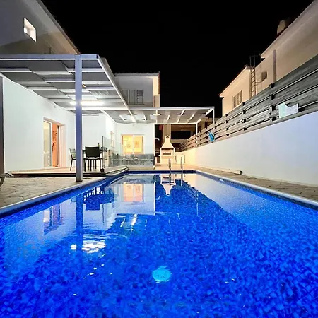 White Star - 100m From Serena * Protaras