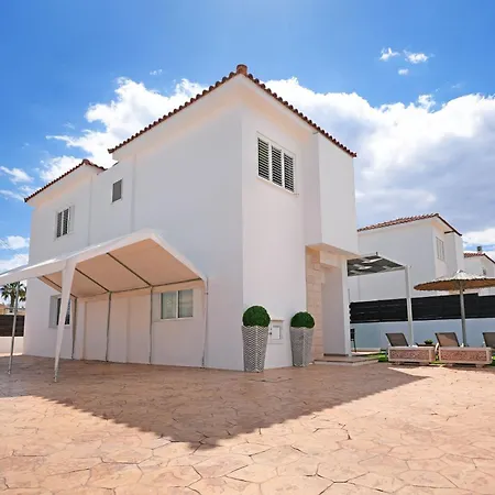 Casa vacanze White Star - 100m From Serena *