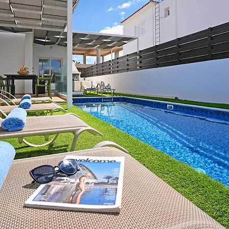 White Star - 100m From Serena Casa vacanze Protaras